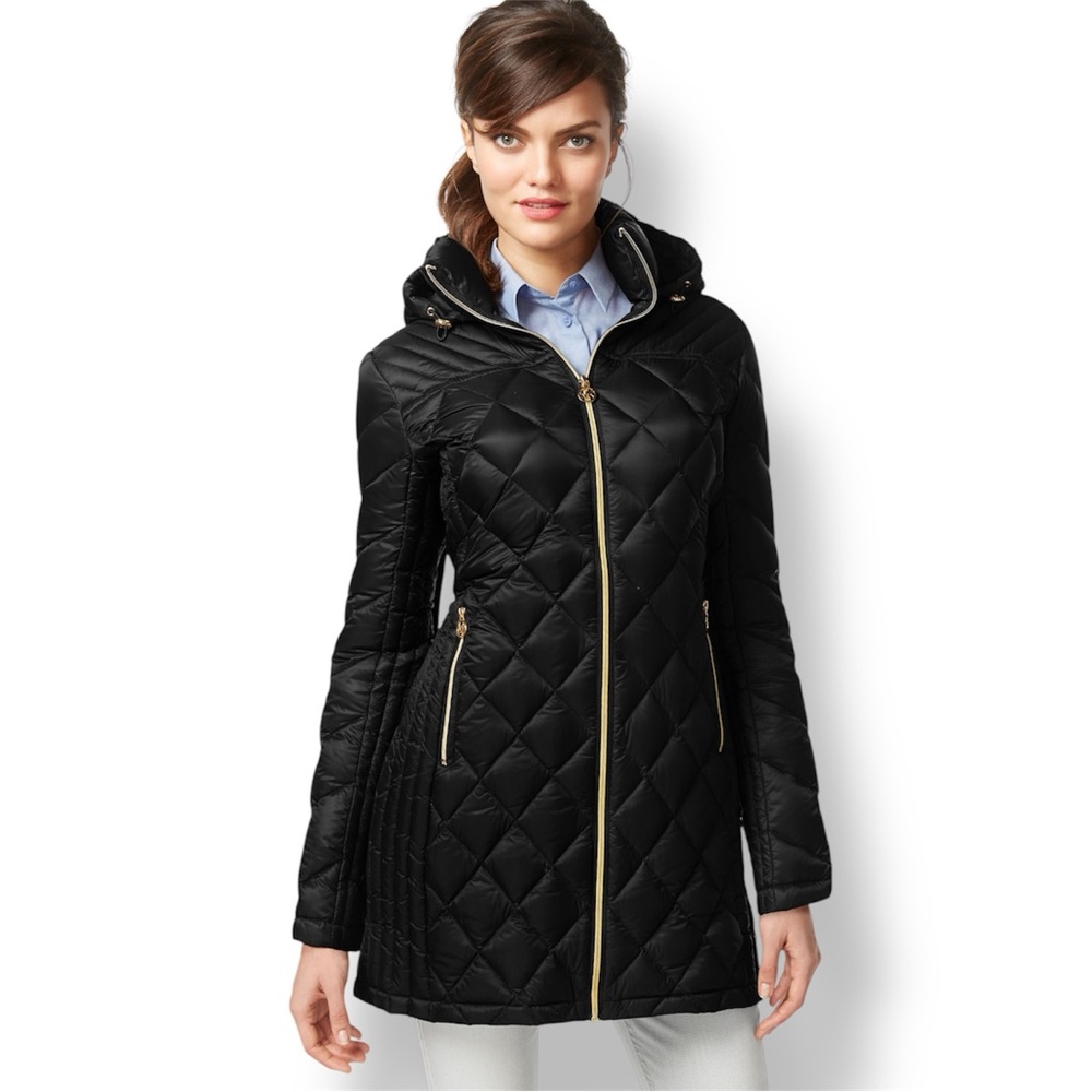 MICHAEL KORS Down Filled Black Quilted Puffer Coat w Detachable Hood